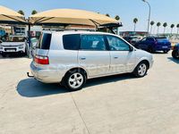 Usado Kia Carens EX 112 CV (82 kW) 2006 Gris / plata Monovolumen