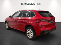 Usado Skoda Kamiq Selection 115 CV (84 kW) 2025 Rojo SUV