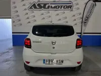 Usado Dacia Sandero Ambiance 75 CV (55 kW) 2018 Blanco Berlina