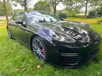 Usado Porsche Panamera 440 CV (323 kW) 2015 Negro Utilitario