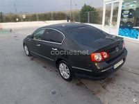 Usado VW Passat Highline 140 CV (102 kW) 2007 Verde Berlina