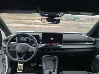 Usado VW T-Roc R-line 150 CV (110 kW) 2025 Blanco SUV