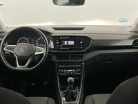 Usado VW T-Cross Advance 95 CV (69 kW) 2022 Plata reflex SUV