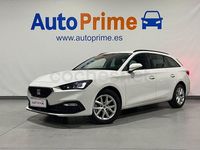 Usado Seat Leon Style 115 CV (84 kW) 2021 Blanco Familiar