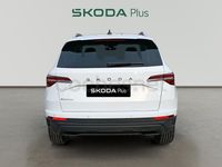 Usado Skoda Karoq Selection 116 CV (85 kW) 2025 Blanco SUV