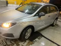 Usado Seat Ibiza ST Copa 90 CV (66 kW) 2011 Gris / plata Familiar