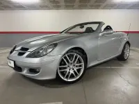 Usado Mercedes SLK200 163 CV (119 kW) 2007 Gris / plata Descapotable