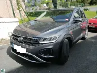 Usado VW T-Roc Life 150 CV (110 kW) 2022 Gris / plata SUV