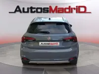 Usado Fiat Tipo Cross 101 CV (74 kW) 2022 Gris Familiar