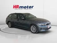 Usado BMW 318 150 CV (110 kW) 2021 Gris / plata Familiar