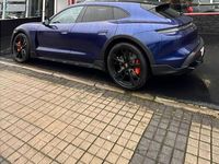 Usado Porsche Taycan Sport Turismo 500 kW (680 CV) 2023 Azul Familiar