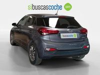 Usado Hyundai i20 110 CV (80 kW) 2019 Gris/plata Utilitario
