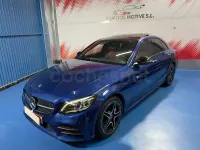 Usado Mercedes C300e 320 CV (235 kW) 2021 Azul Berlina