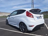 Usado Ford Fiesta Sport 100 CV (73 kW) 2008 Blanco Utilitario