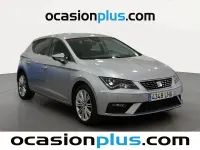 Usado Seat Leon FR 130 CV (95 kW) 2020 Gris plata Utilitario