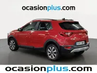 Usado Kia Stonic 101 CV (74 kW) 2024 Rojo SUV