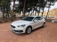Usado Seat Leon Style 116 CV (85 kW) 2021 Blanco Berlina
