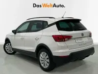 Usado Seat Arona Ecomotive 116 CV (85 kW) 2019 Blanco SUV