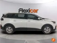 Usado Peugeot 5008 Active 130 CV (95 kW) 2021 Blanco SUV