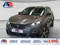 Usado Peugeot 5008 GT-line 130 CV (95 kW) 2020 Gris / plata SUV