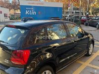 Usado VW Polo Sportline 90 CV (66 kW) 2015 Negro Berlina