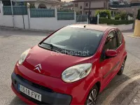 Usado Citroën C1 68 CV (50 kW) 2007 Rojo Utilitario