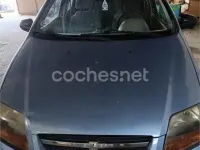 Usado Chevrolet Kalos SE 83 CV (61 kW) 2005 Azul Berlina