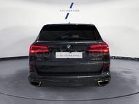 Usado BMW X5 Comfort Edition 400 CV (294 kW) 2020 Gris / plata SUV