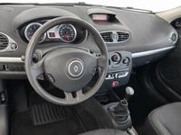 Begagnad Renault Clio II Business 70 HK (51 kW) 2009 Brun Sedan
