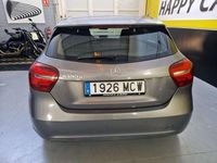 Usado Mercedes A180 Style 109 CV (80 kW) 2016 Gris Utilitario