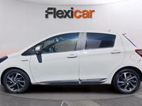 Usado Toyota Yaris Hybrid Active 100 CV (73 kW) 2018 Blanco Berlina