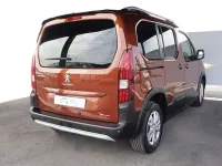 Usado Peugeot Rifter Allure 101 CV (74 kW) 2021 Marrón Monovolumen