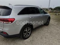 Usado Kia Sorento 200 CV (147 kW) 2018 Gris / plata SUV