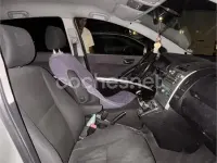 Usado Toyota Corolla Verso Luna 116 CV (85 kW) 2004 Gris / plata Monovolumen