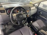 Usado Nissan Tiida Tekna 106 HP (77 kW) 2009 Prateado Citadino