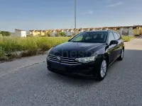 Usado VW Passat 122 CV (89 kW) 2022 Negro Familiar