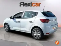 Usado Dacia Sandero Essentiel 91 CV (66 kW) 2022 Blanco Berlina