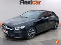 Usado Mercedes A180 116 CV (85 kW) 2019 Negro Utilitario
