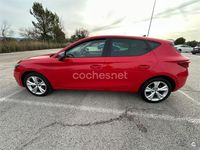 Usado Seat Leon FR 204 CV (150 kW) 2022 Rojo Berlina