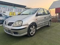 Usado Nissan Almera Tino Acenta 136 CV (100 kW) 2003 Gris / plata Monovolumen