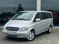Usado Mercedes Viano 150 CV (110 kW) 2010 Gris / plata Monovolumen