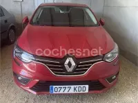 Usado Renault Mégane GT Line GT-Line 130 CV (95 kW) 2017 Rojo Berlina