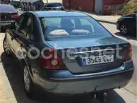 Usado Ford Mondeo Ghia 130 CV (95 kW) 2003 Verde Berlina