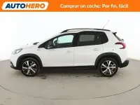 Usado Peugeot 2008 Allure 110 CV (80 kW) 2018 Blanco SUV