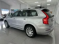 Usado Volvo XC90 Momentum 190 HP (139 kW) 2019 Cinzento SUV