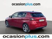 Usado Peugeot 308 Allure 130 CV (95 kW) 2018 Rojo