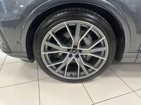 Usado Audi Q7 S-Line 286 CV (210 kW) 2023 Gris / plata SUV