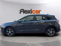 Usado Hyundai i30 136 CV (100 kW) 2021 Gris Berlina