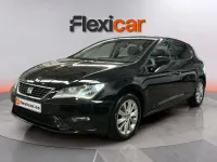Usado Seat Leon Reference 116 CV (85 kW) 2018 Negro Berlina