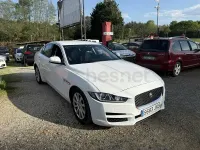 Usado Jaguar XE R-Sport 180 CV (132 kW) 2015 Blanco Berlina